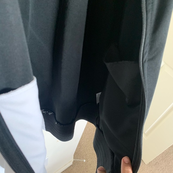 Nike Sweater - Picture 6 of 6